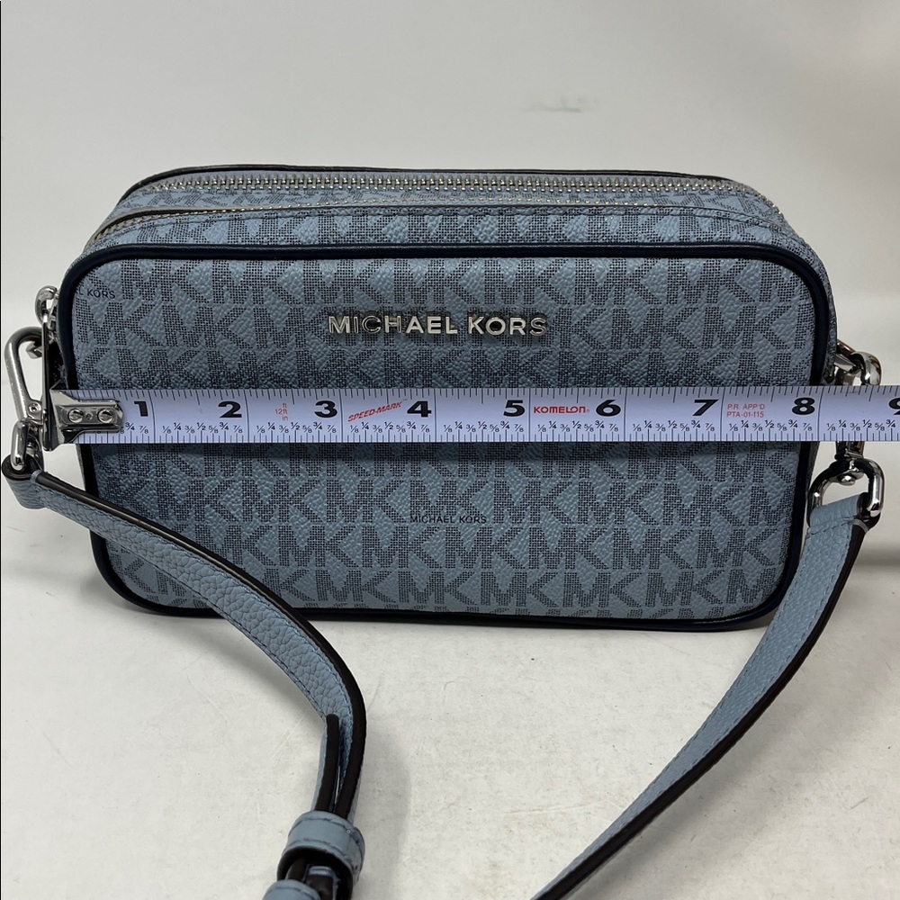 MICHAEL KORS CONNIE CAMERA CROSSBODY BAG LIGHT AND DARK BLUE LEATHER MK PRINT - Picture 14 of 16
